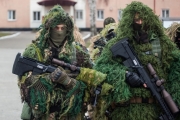 Українські військові отримали першу партію експериментальної снайперської зброї .Фото