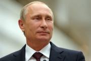 В Росії гінекологи вчать жінок любити Путіна