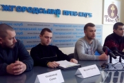 До акції з блокування російських вантажівок долучилися активісти ще пʼяти регіонів України