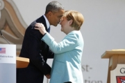 Обама та Меркель послали Рашу