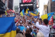 Гімн України на Манхеттені.Відео