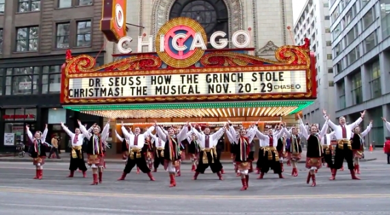 На День Подяки в центрі Чикаго українці танцювали гопак на морозі