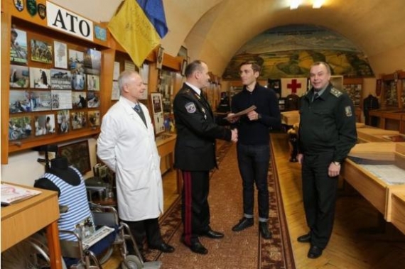 Український велосипедист дав війському госпіталю 140 тис. грн. для порятунку бійців