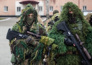Українські військові отримали першу партію експериментальної снайперської зброї .Фото